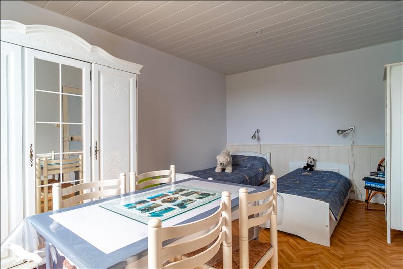 Vente Maison CLEDEN CAP SIZUN - 5 pièces -137 m² - (29770)