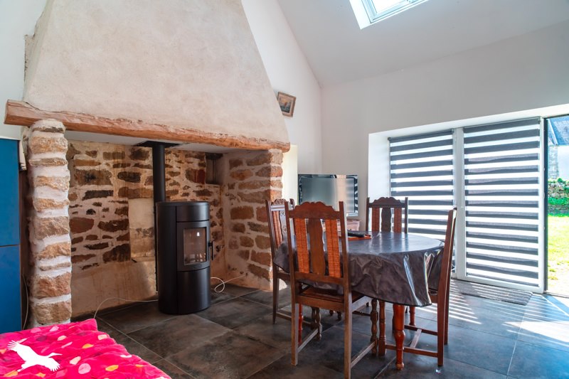 Vente Maison GOULIEN - 7 pièces -250 m² - (29770)