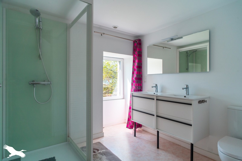 Vente Maison GOULIEN - 7 pièces -250 m² - (29770)