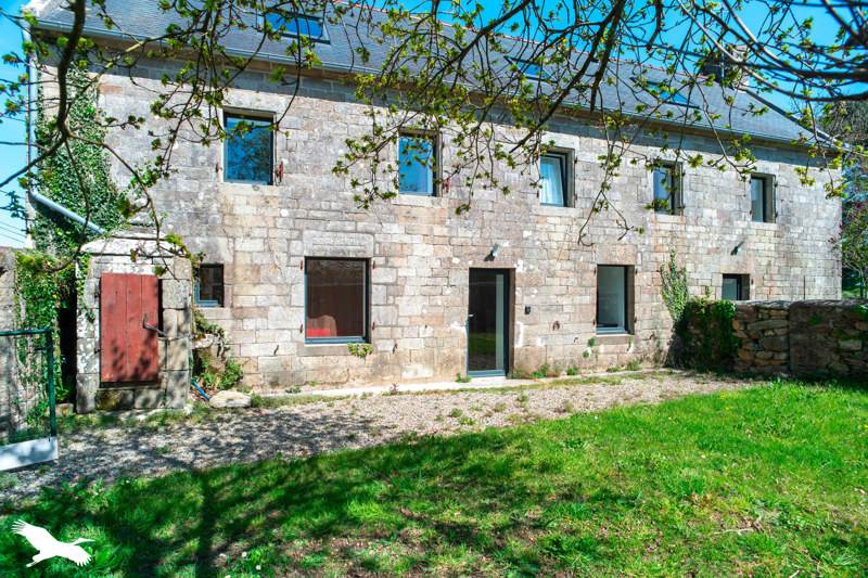 Vente Maison GOULIEN - 7 pièces -250 m² - (29770)