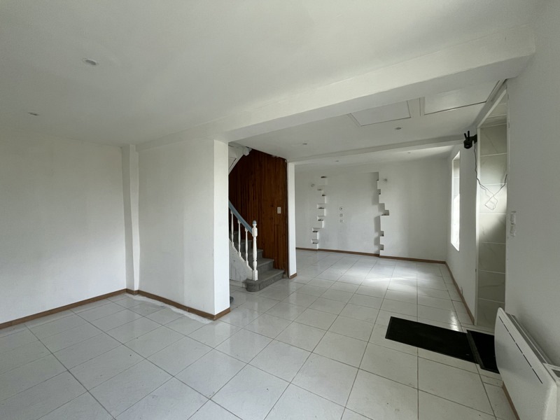 Vente Maison POULLAOUEN - 6 pièces -123 m² - (29246)