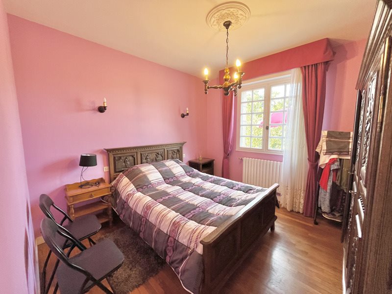 Vente Maison ST HERNIN - 5 pièces -120 m² - (29270)