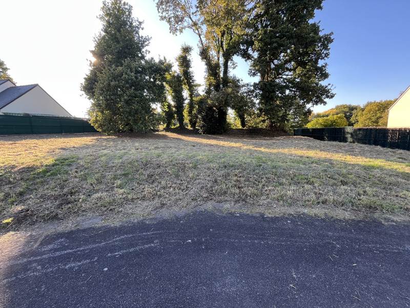 Vente Terrain CARHAIX PLOUGUER - -607 m² - (29270)