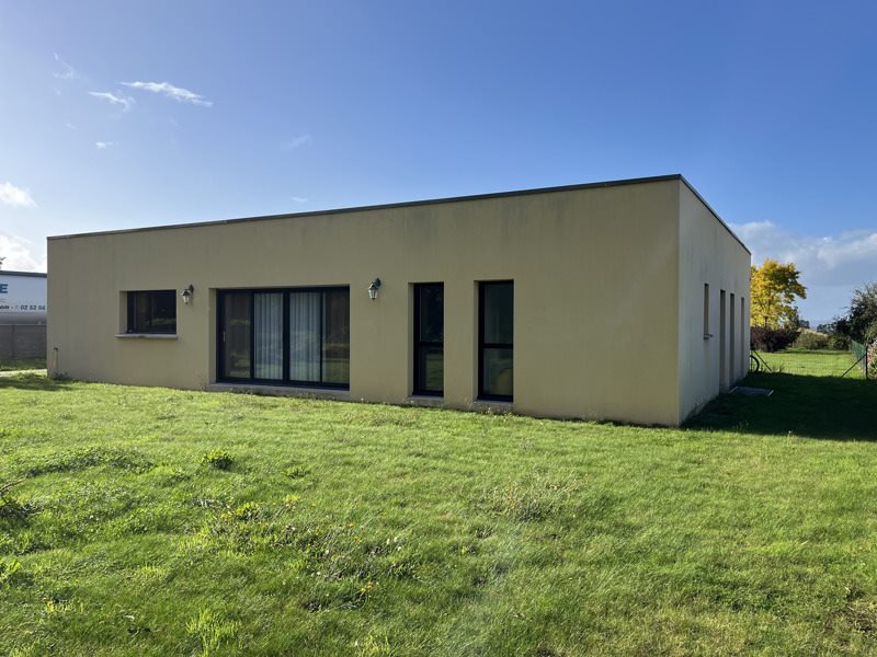 Vente Maison CLEDEN POHER - 4 pièces -111 m² - (29270)