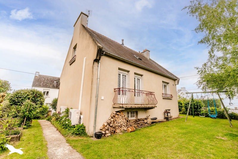 Vente Maison CARHAIX PLOUGUER - 5 pièces -109 m² - (29270)