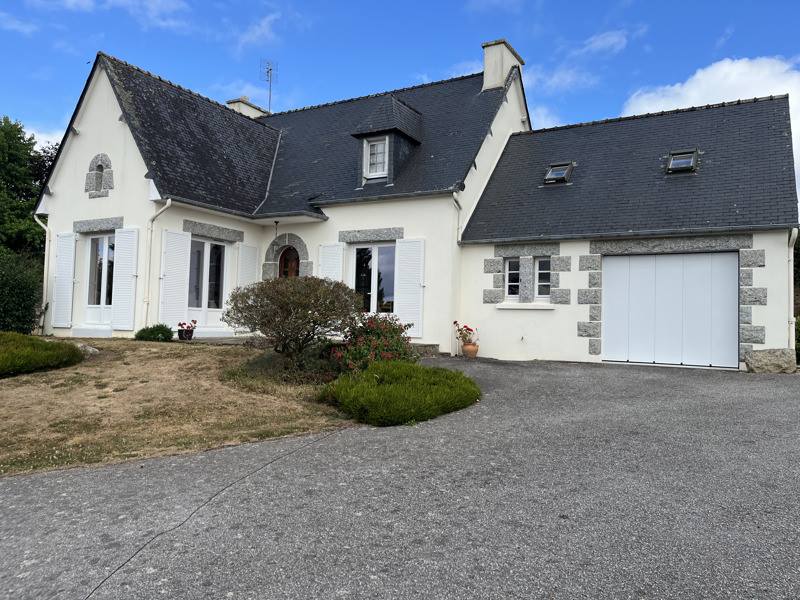Vente Maison POULLAOUEN - 5 pièces -118 m² - (29246)