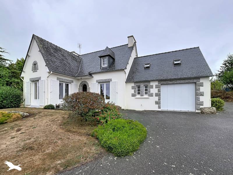 Maison 5 pièces 118 m² · à Poullaouen · 118 m² · 178 500 €