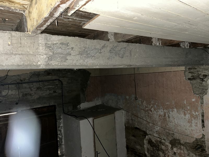 Vente Immeuble CARHAIX PLOUGUER - -  210 m² - (29270)