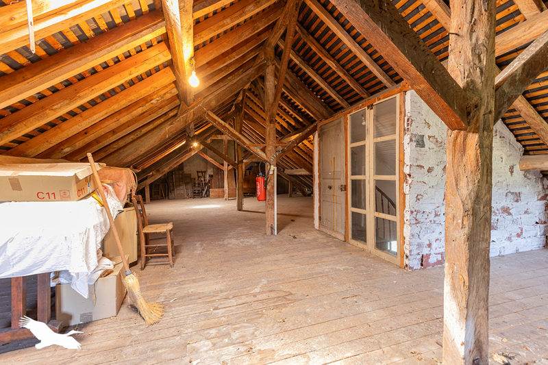 Vente Maison MONTANER - 8 pièces -200 m² - (64460)