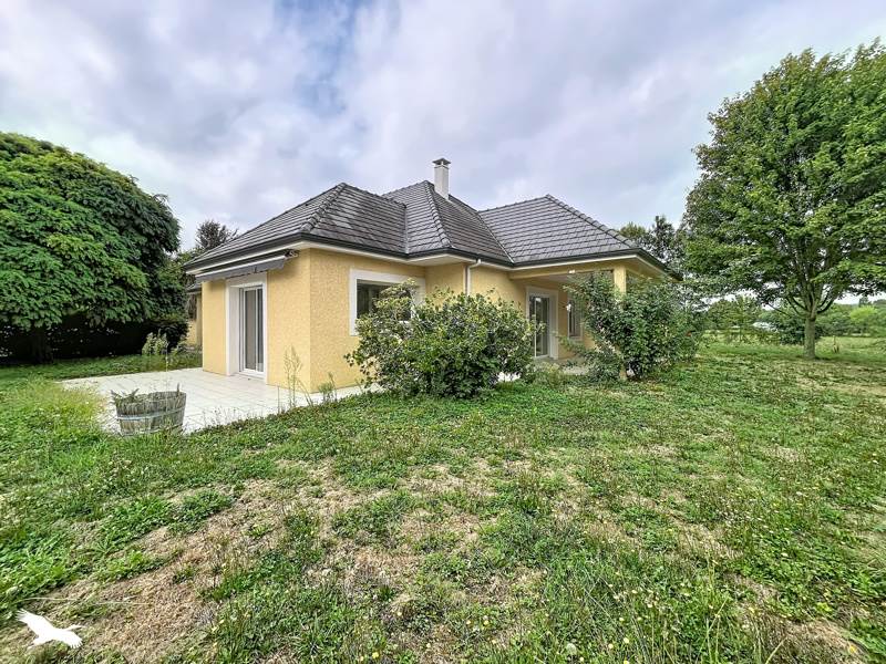 Maison 5 pièces 147 m² · à Lucgarier · 147 m² · 319 000 €