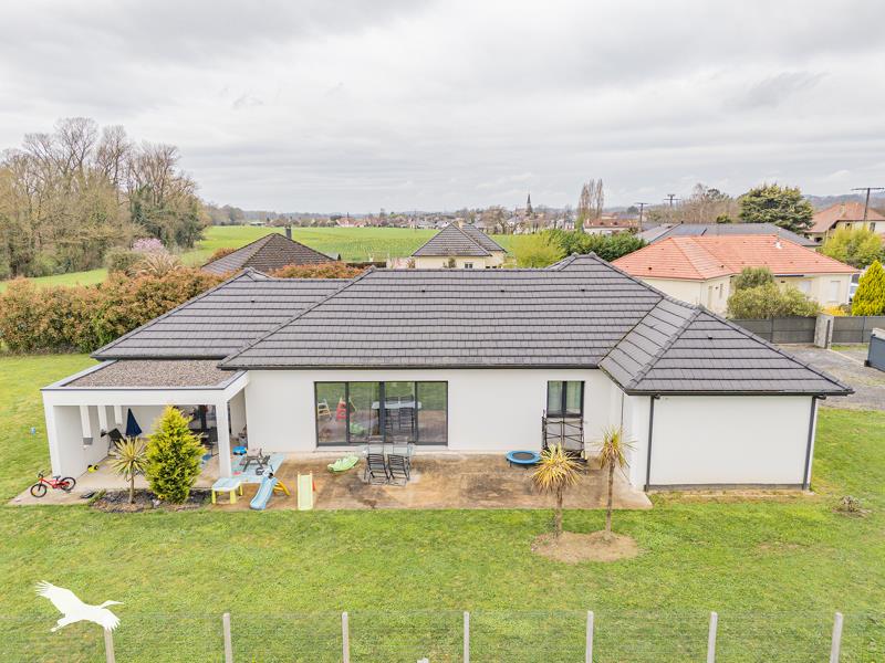 Vente Maison LABASTIDE CEZERACQ - 5 pièces -150 m² - (64170)