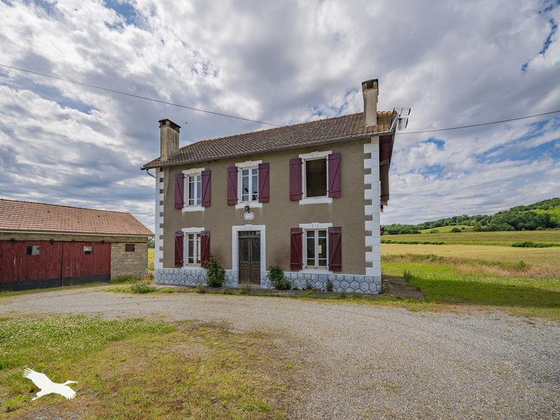 Vente Maison SERRES STE MARIE - 6 pièces -167 m² - (64170)