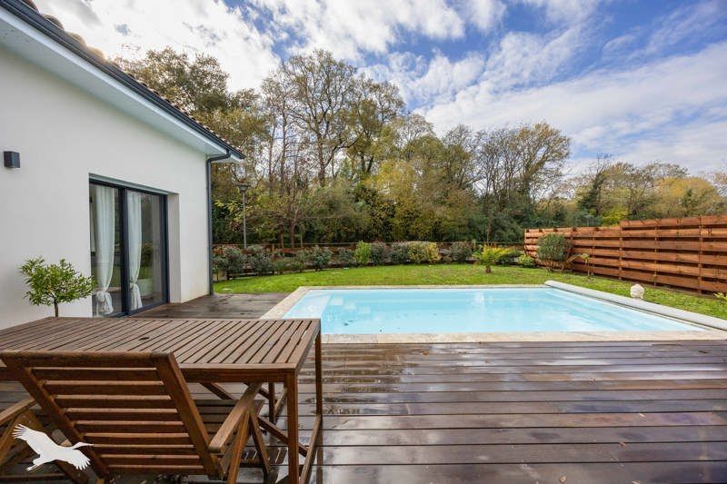 Vente Maison SAUBRIGUES - 4 pièces -148 m² - (40230)