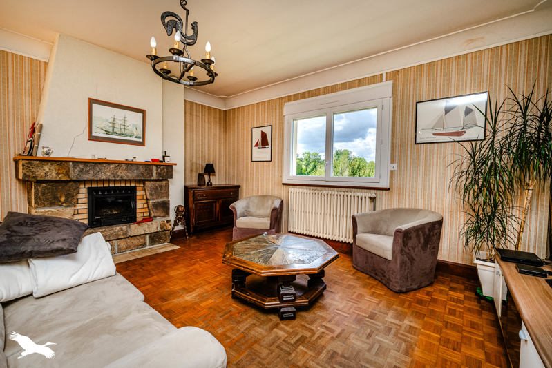 Vente Maison ST COULITZ - 8 pièces -215 m² - (29150)