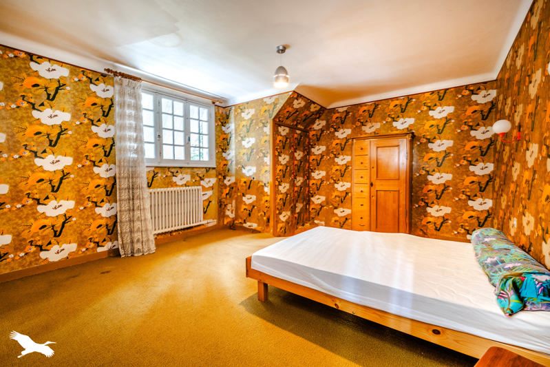 Vente Maison ST COULITZ - 8 pièces -215 m² - (29150)