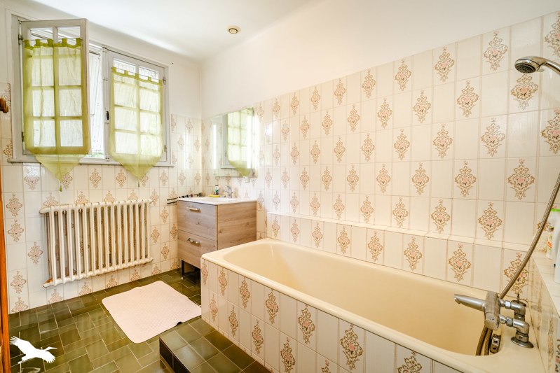 Vente Maison ST COULITZ - 8 pièces -215 m² - (29150)