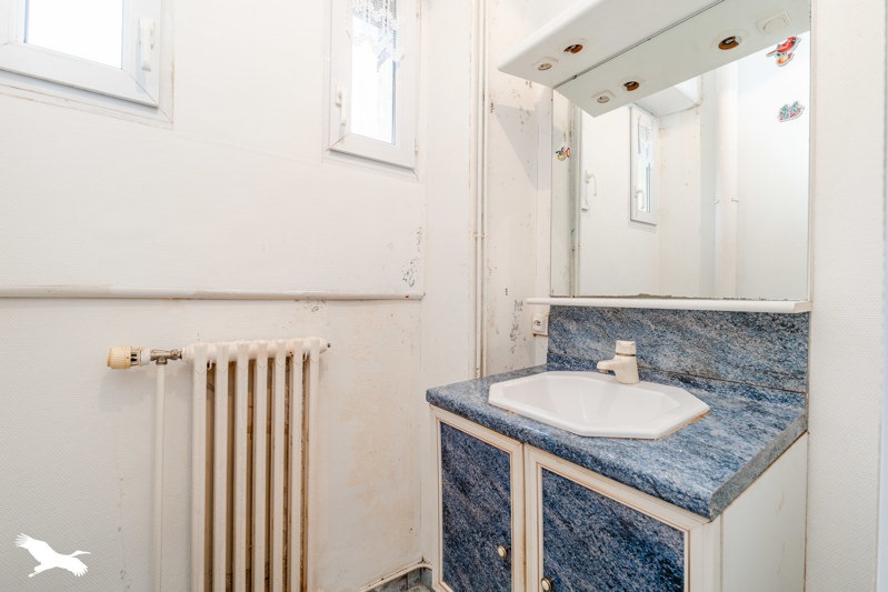 Vente Maison CHATEAULIN - 7 pièces -108 m² - (29150)