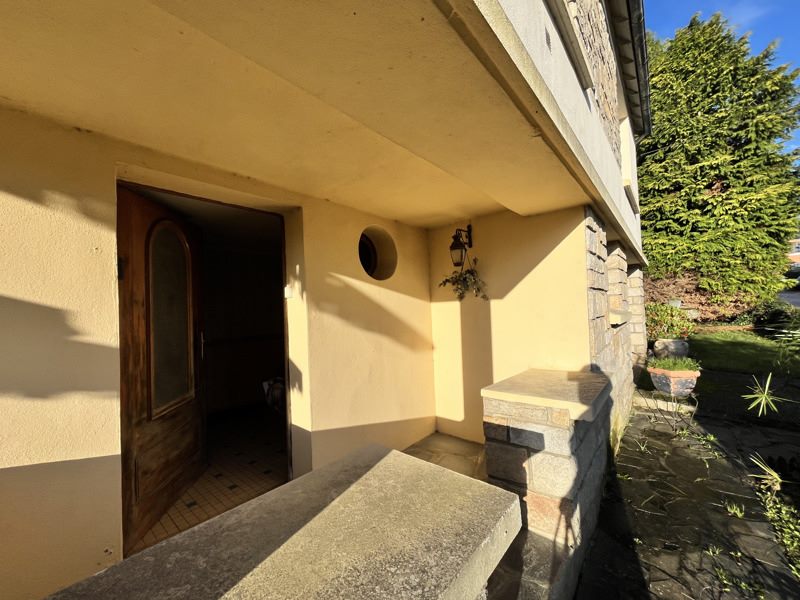 Vente Maison CHATEAULIN - 4 pièces -94 m² - (29150)