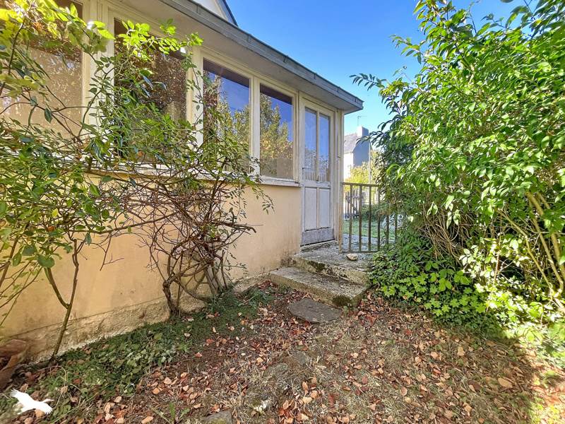 Maison 6 pièces 98 m² · à Dinéault · 98 m² · 82 950 €
