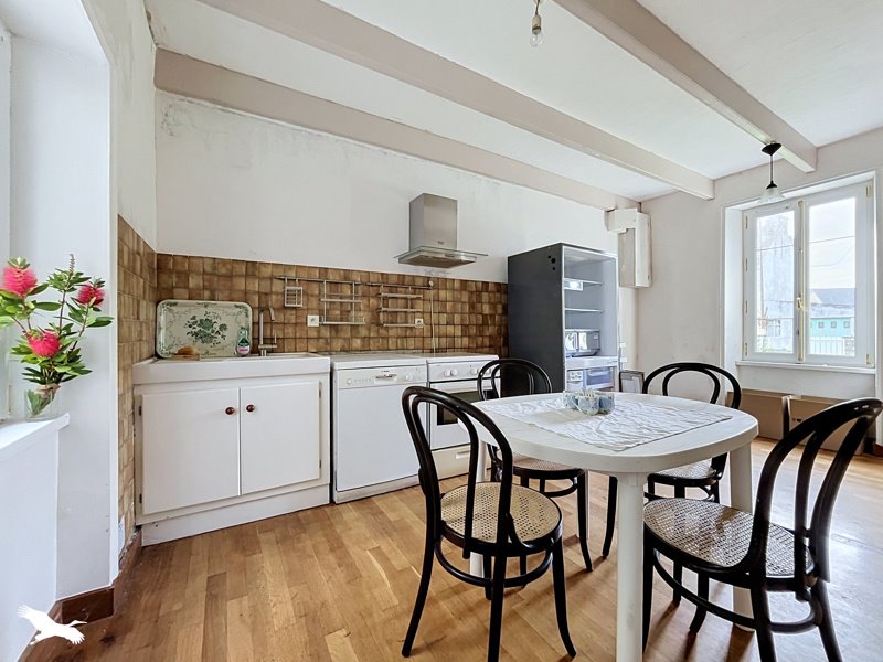 Maison 5 pièces 100 m² · à Cast · 100 m² · 96 624 €