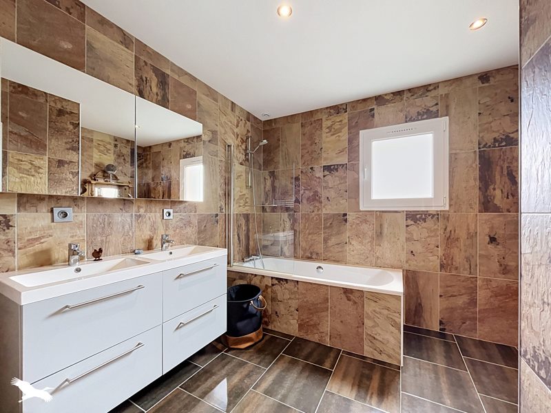 Vente Maison CASSEN - 5 pièces -142 m² - (40380)