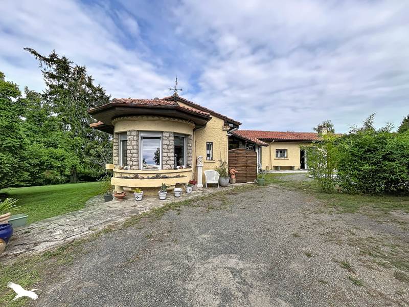 Maison 5 pièces 160 m² · à Montfort-en-Chalosse · 160 m² · 295 000 €