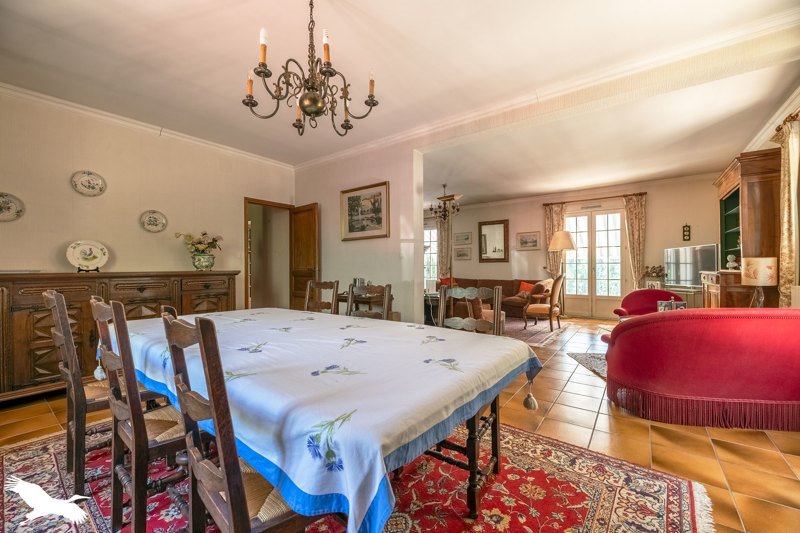 Vente Maison TRELISSAC - 7 pièces -224 m² - (24750)