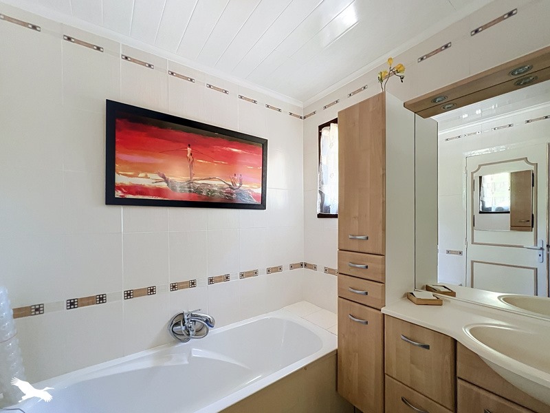 Vente Maison CHAMPCEVINEL - 6 pièces -155 m² - (24750)