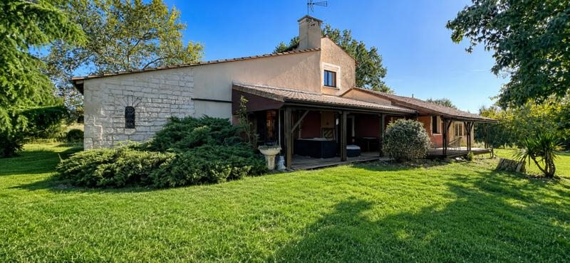 Vente Maison TRELISSAC 24750 6 pièces - 231 m²