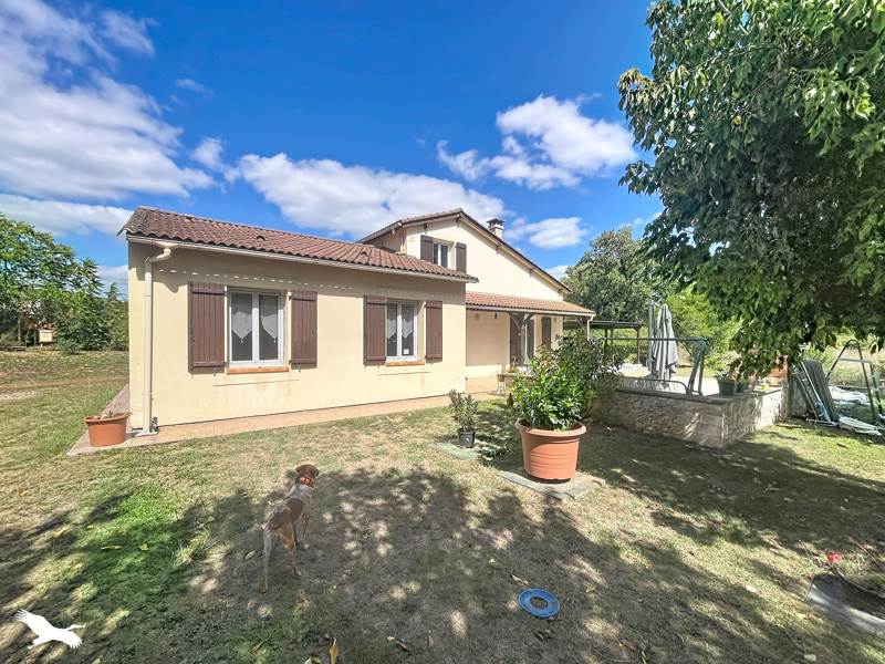 Vente Maison BASSILLAC ET AUBEROCHE - 5 pièces -123 m² - (24330)