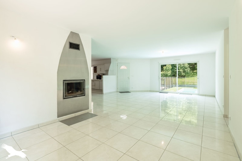 Vente Maison CHAMPCEVINEL - 9 pièces -149,5 m² - (24750)