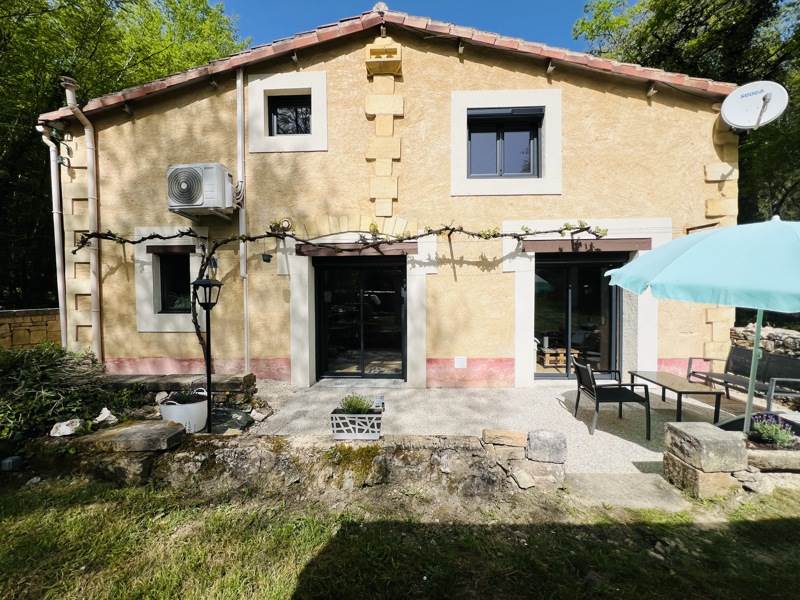 Maison de ville à Bassillac et Auberoche
