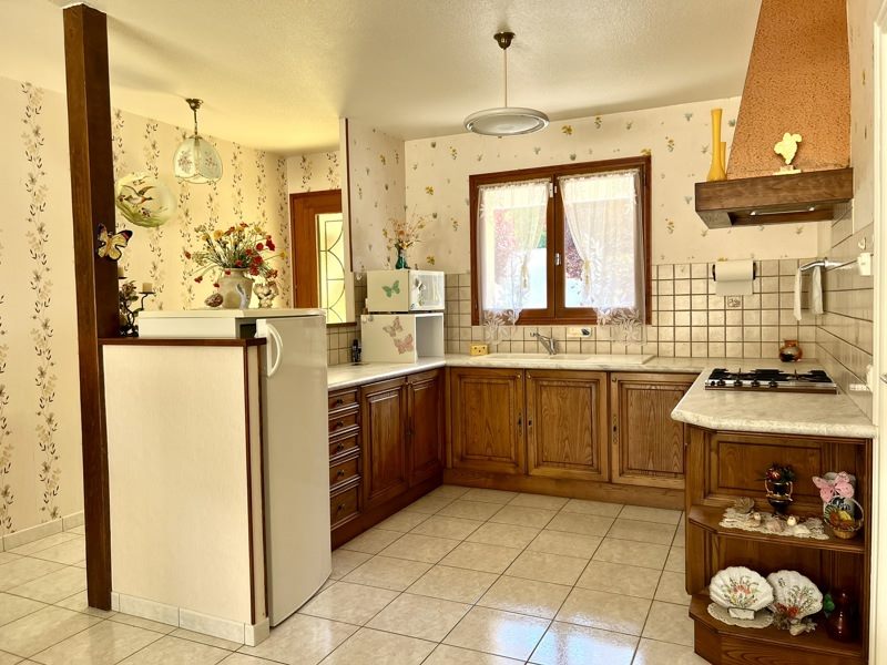 Vente Maison SARLIAC SUR L ISLE - 4 pièces -82 m² - (24420)