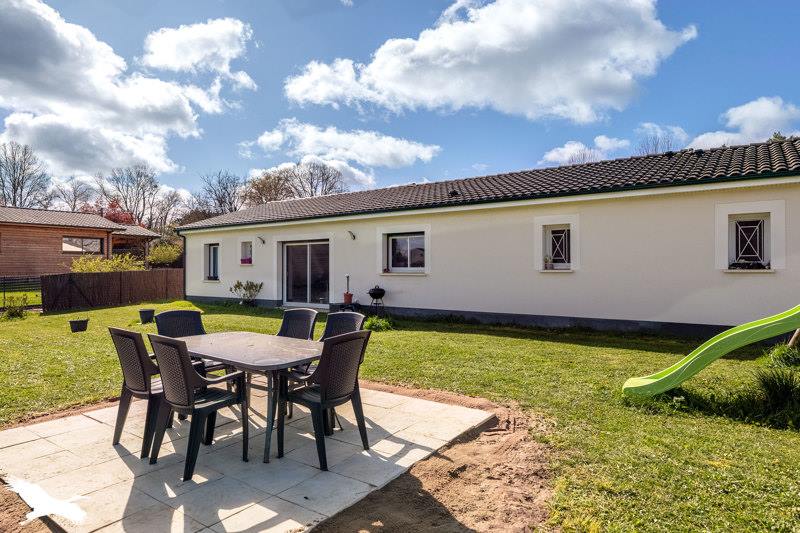 Vente Maison BASSILLAC ET AUBEROCHE - 5 pièces -105 m² - (24330)
