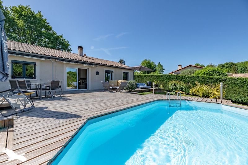 Vente Maison BASSILLAC ET AUBEROCHE - 5 pièces -97 m² - (24640)