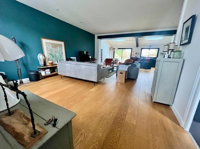 Vente Maison LA ROCHELLE - 5 pièces -165 m² - (17000)