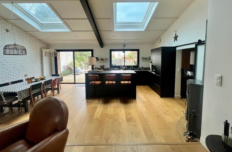 Vente Maison LA ROCHELLE - 5 pièces -165 m² - (17000)