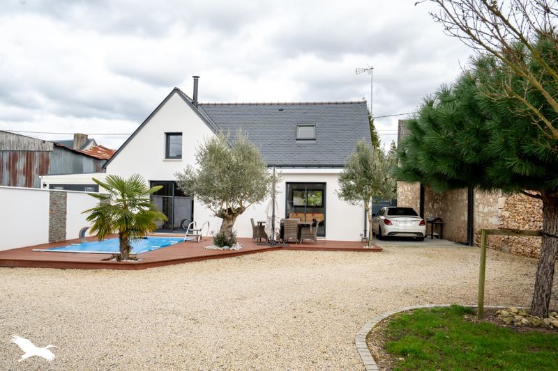 Vente Maison LA BREILLE LES PINS - 5 pièces -175 m² - (49390)