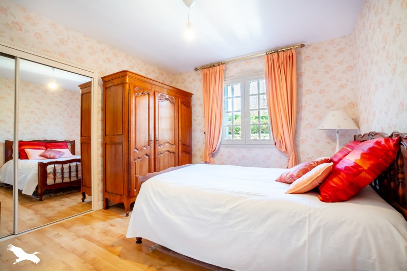 Vente Maison ALLONNES - 7 pièces -130 m² - (49650)
