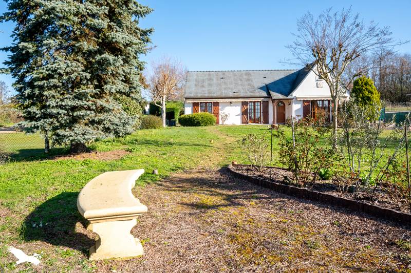 Vente Maison ALLONNES - 7 pièces -130 m² - (49650)