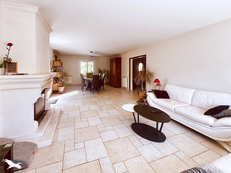 Vente Maison SAUMUR - 6 pièces -163 m² - (49400)