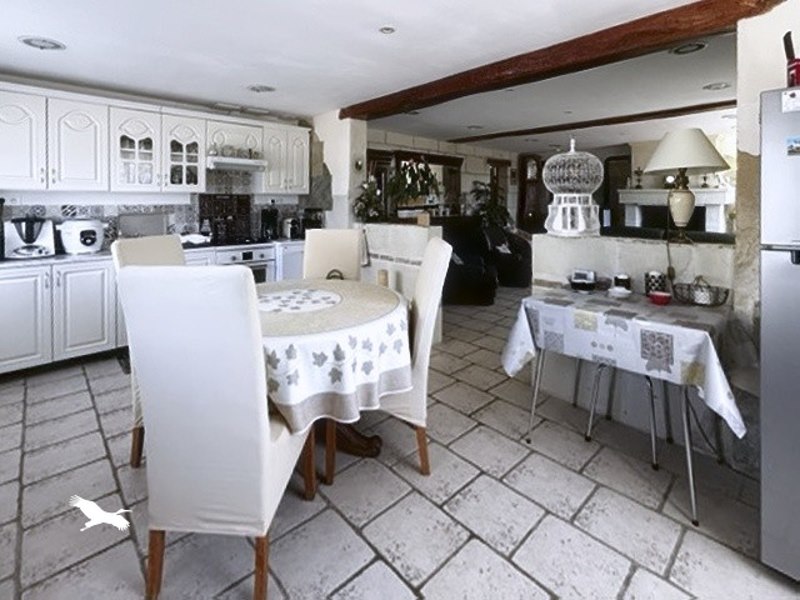 Vente Maison NEUILLE - 7 pièces -179 m² - (49680)