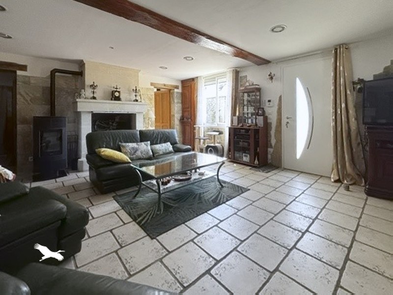 Vente Maison NEUILLE - 7 pièces -179 m² - (49680)