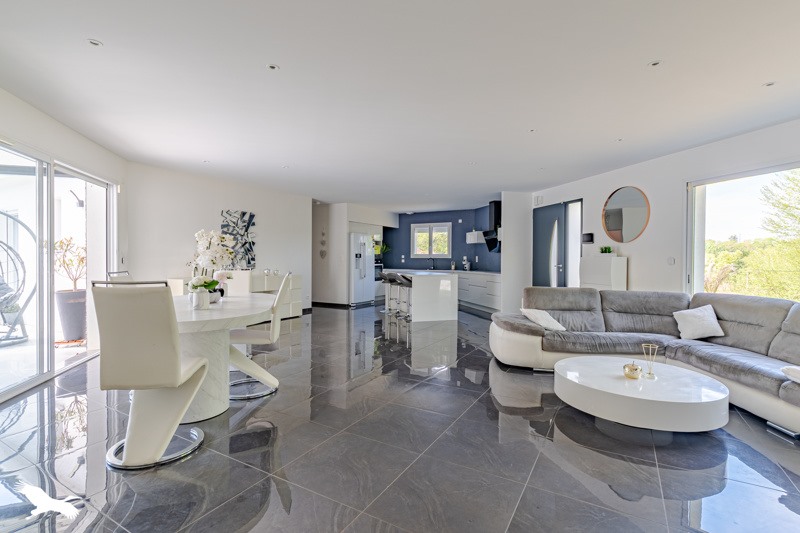 Vente Maison BONNETAN - 6 pièces -135 m² - (33370)