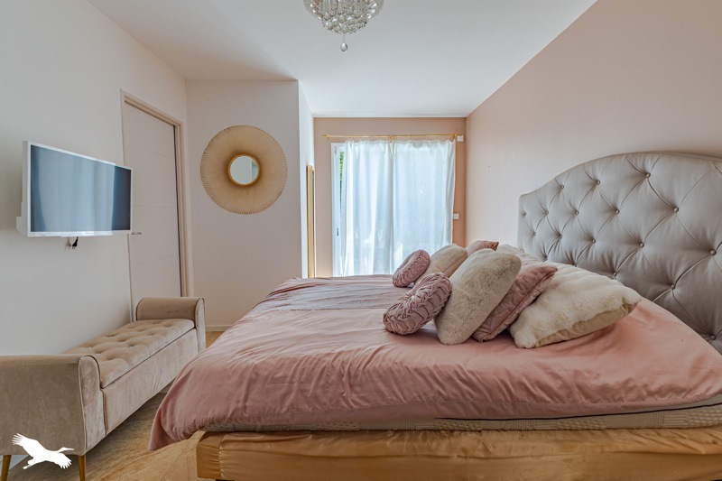 Vente Maison BONNETAN - 6 pièces -135 m² - (33370)