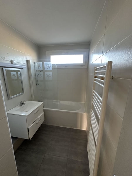 Vente Appartement LUNEL - 5 pièces -82 m² - (34400)