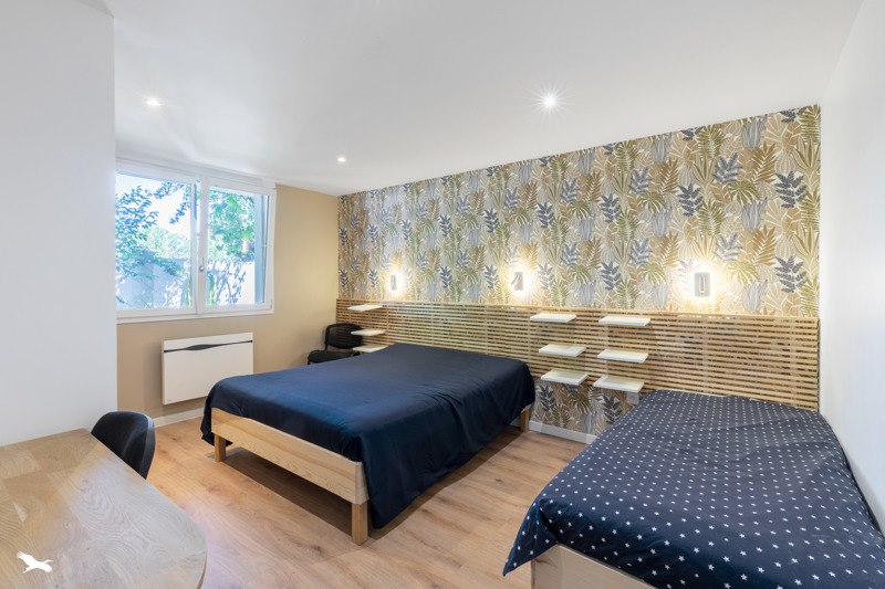 Vente Maison LUNEL VIEL - 8 pièces -250 m² - (34400)