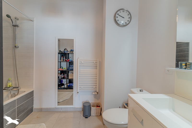 Vente Appartement BORDEAUX - 4 pièces -85 m² - (33800)