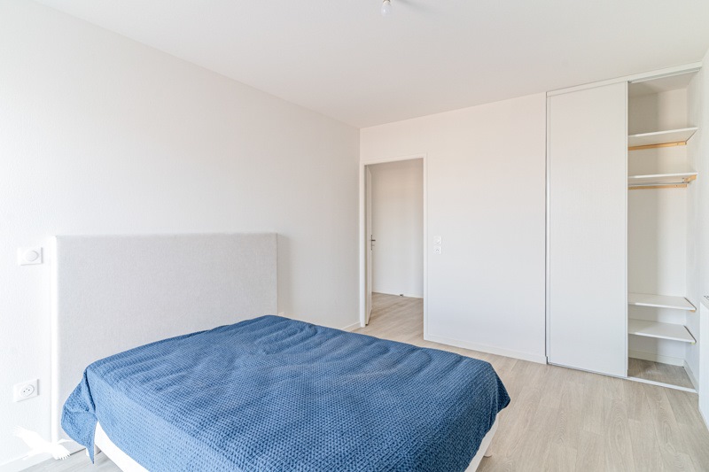 Vente Appartement BORDEAUX - 3 pièces -68,1 m² - (33800)