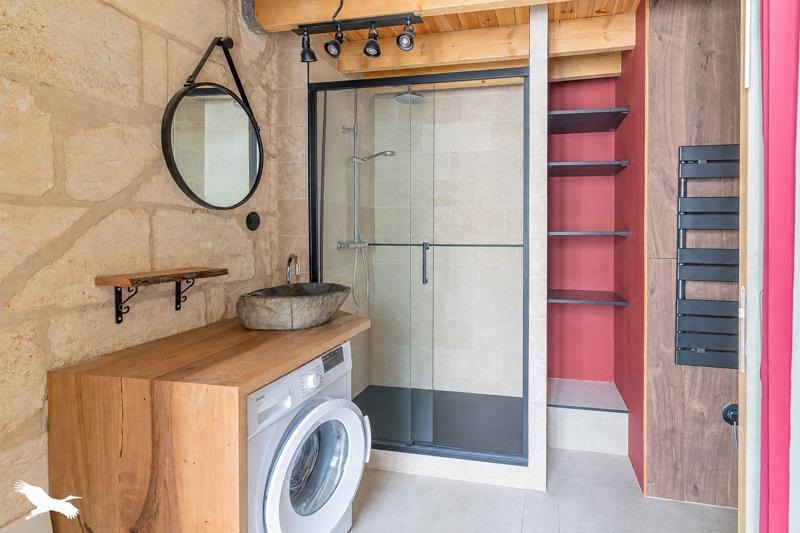 Vente Appartement BORDEAUX - 4 pièces -70,4 m² - (33800)